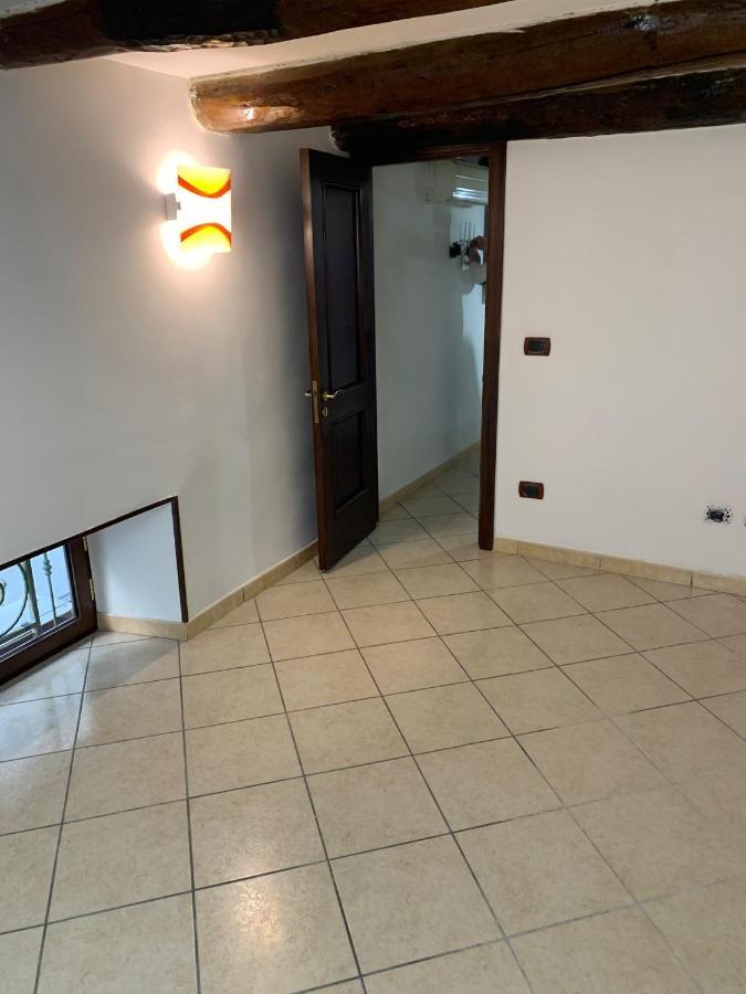 Alleria Napoli Exterior foto