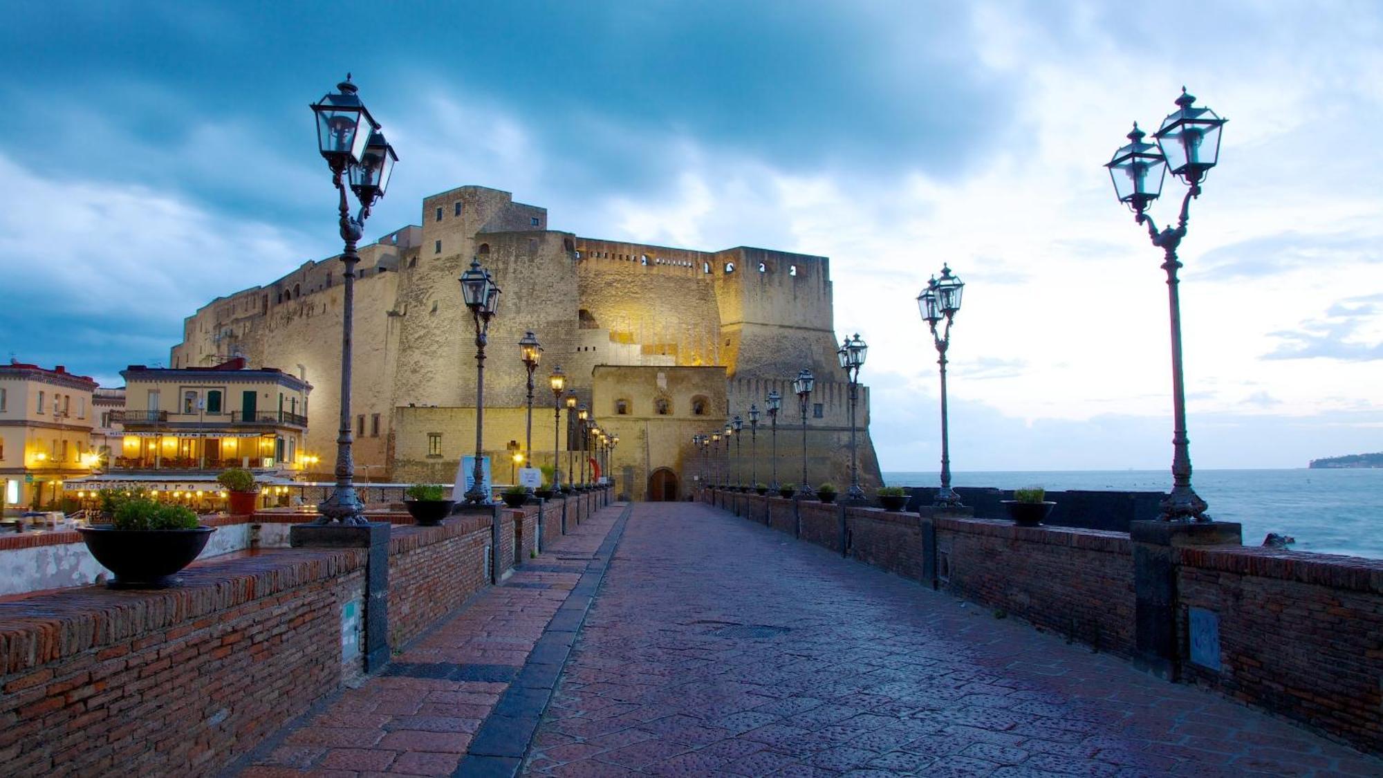 Alleria Napoli Exterior foto